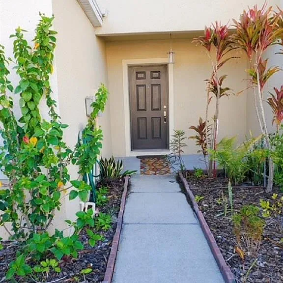 9907 Hound Chase Dr — Photo 2