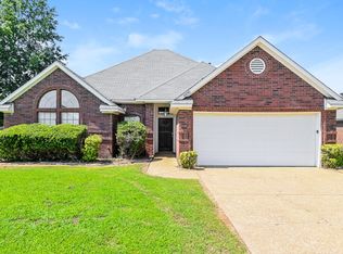 6690 Autumn Wood Cv, Memphis, TN 38141