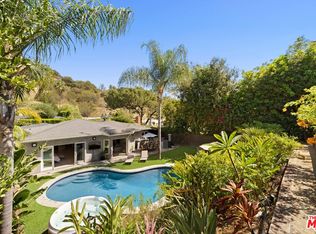 8142 Amor Rd, Los Angeles, CA 90046
