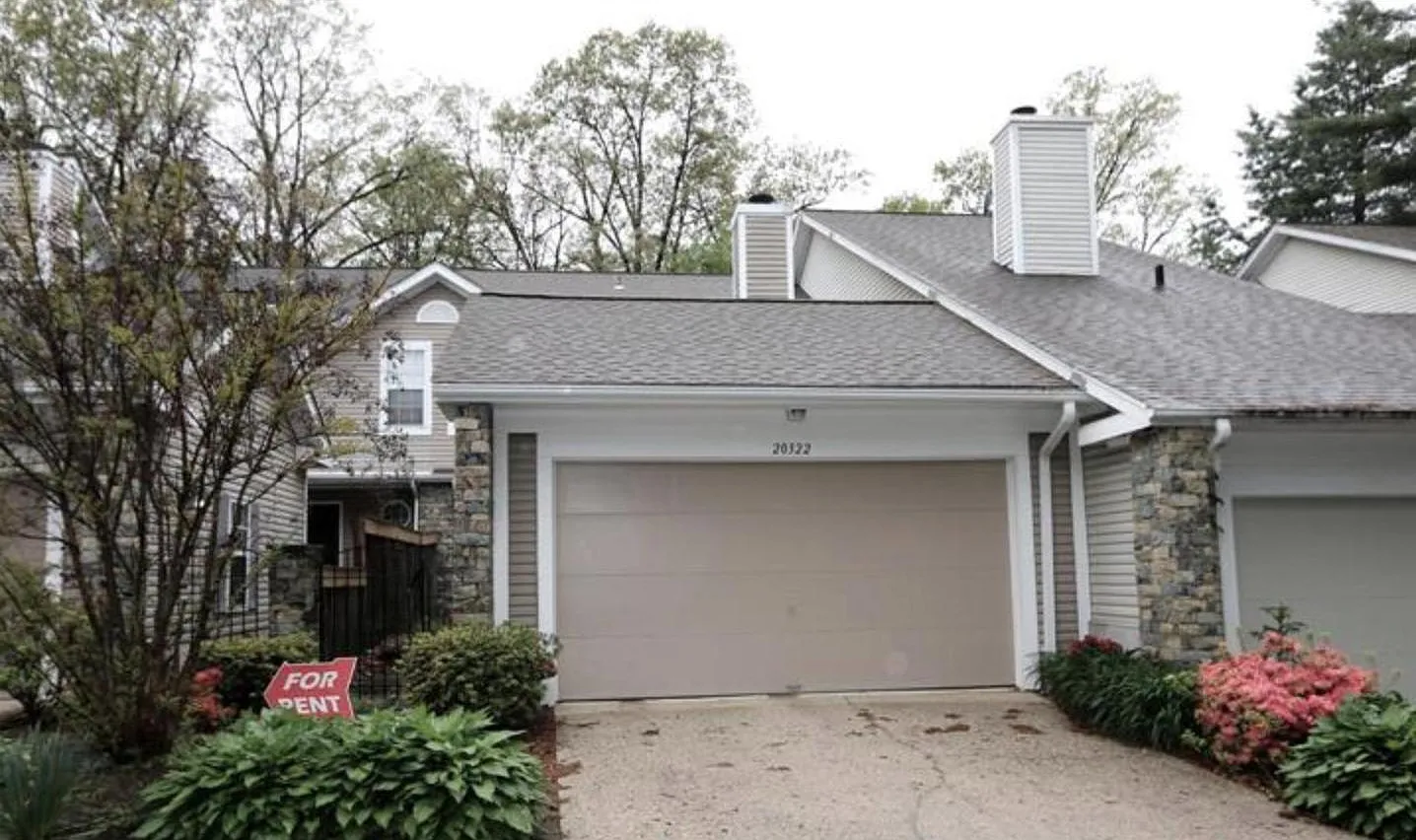 4 bed, 2611 sqft, $3,300 — Photo 1
