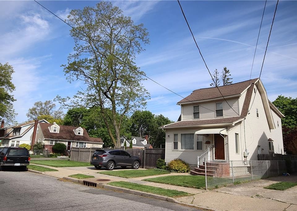1st image of 827 Wallace Ave