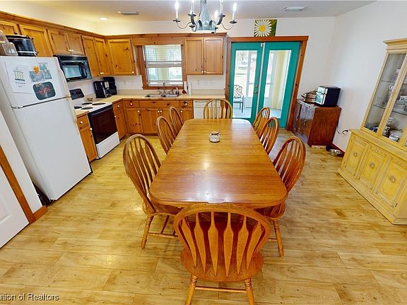 4th image of 121 Eagles Nest Dr