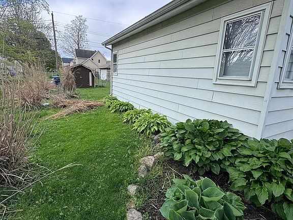 5th image of 1007 W Laporte St