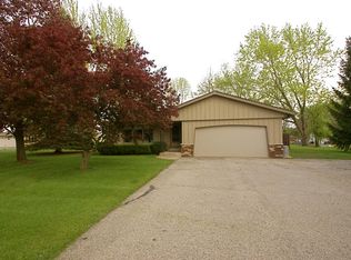 N71W24925 Good Hope Rd, Lisbon, WI 53089