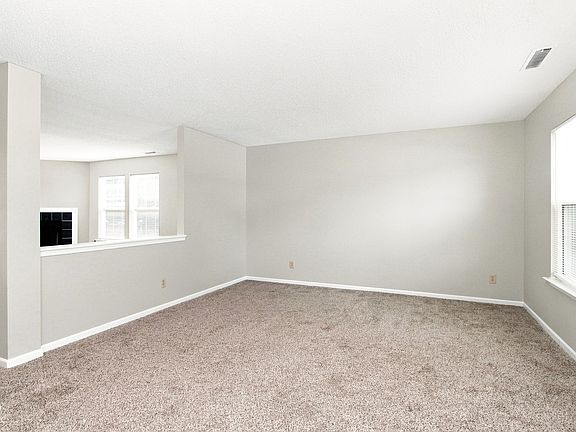 5th image of 3469 Capsella Ln