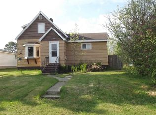 1220 E Madison St, Ely, MN 55731