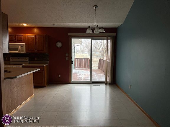 5th image of 4140 Norseman Ave