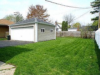 2nd image of 930 1st St