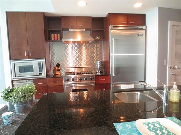 5th image of 1208 E Kennedy Blvd Unit 1008