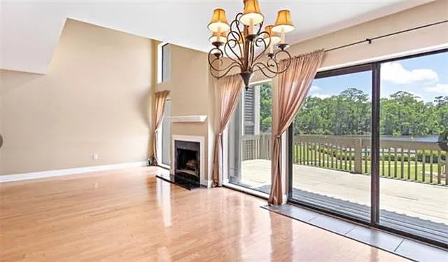 404 Tchefuncte Oaks Dr #404 — Photo 21