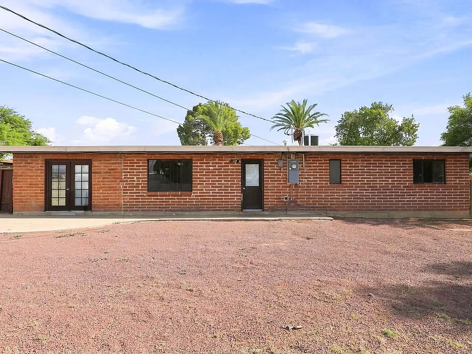 6725 E Calle Mercurio