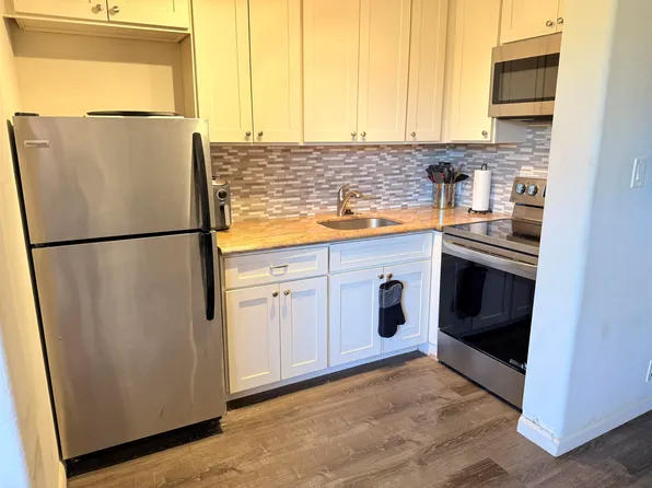 3660 Lower Honoapiilani Rd APT 111, Lahaina, HI 96761