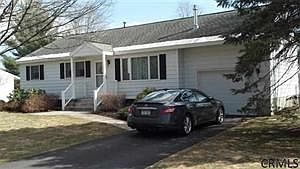 2nd image of 15 Moore Ave