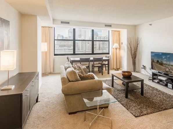 401 1st St S #914, Minneapolis, MN 55401