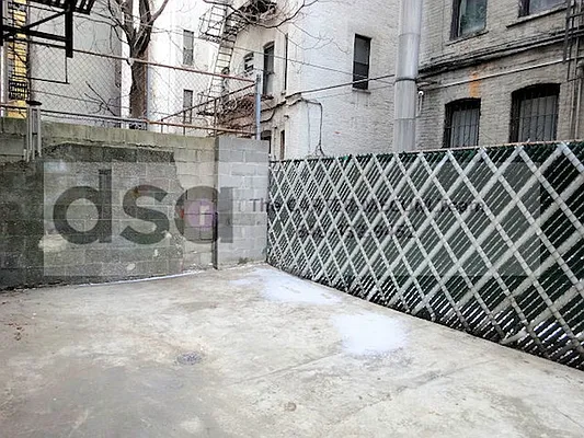 Rented by DSA Realty | media 58
