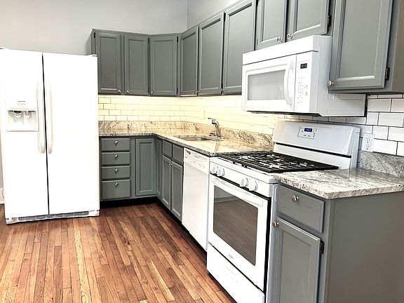 Fully equipted kitchen