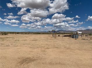 3981 N Arivaca Rd, Golden Valley, AZ 86413