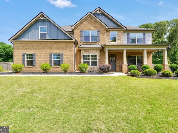 411 Homestead Cir, Forsyth, GA 31029