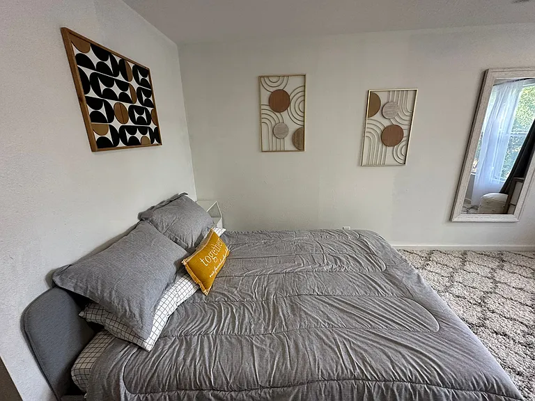 9426 Celine Dr — Photo 32