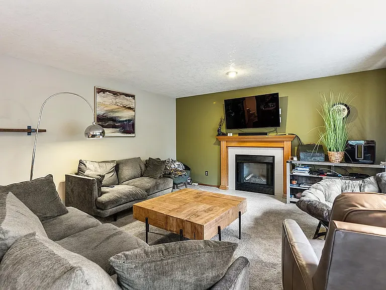 7956 SW 61st Ave — Photo 16