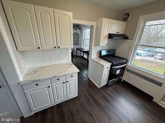 5th image of 1210 Havenwood Rd