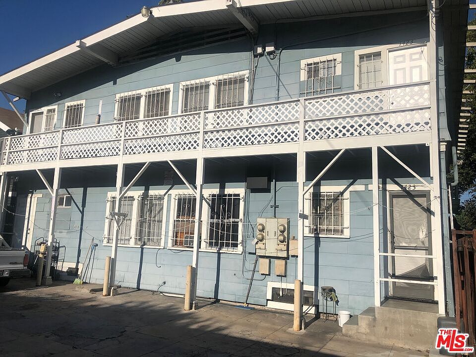 1st image of 1423 1/2 S Harvard Blvd