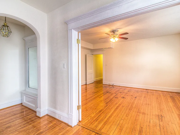 Pierce Arrow Properties — Photo 17