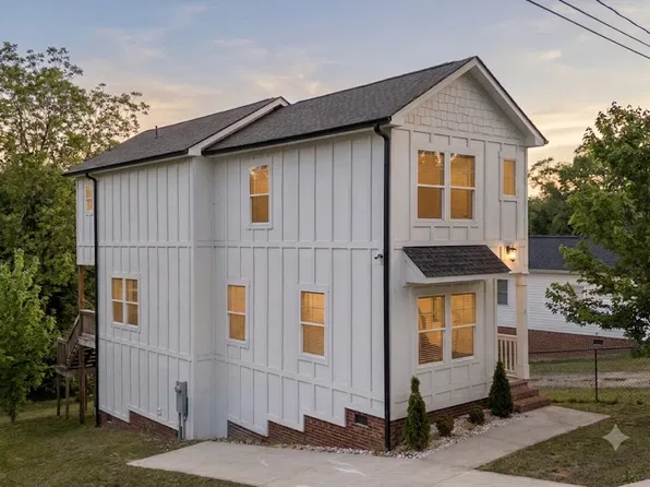 7 Railroad St, Greenville, SC 29607