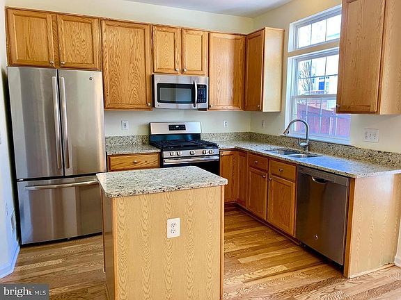 4th image of 4378 Sutler Hill Sq