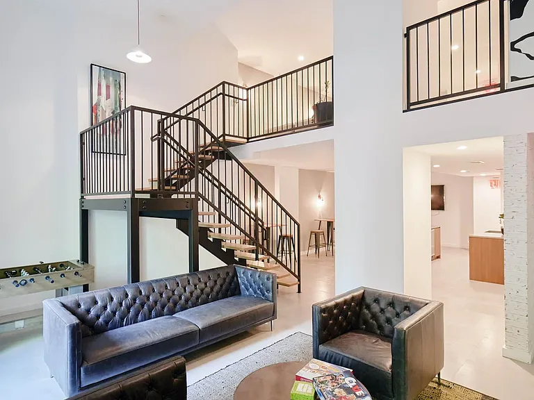 223 4th Ave #8F — Photo 11