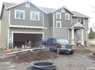 7335 NE 201st Pl, Kenmore, WA 98028