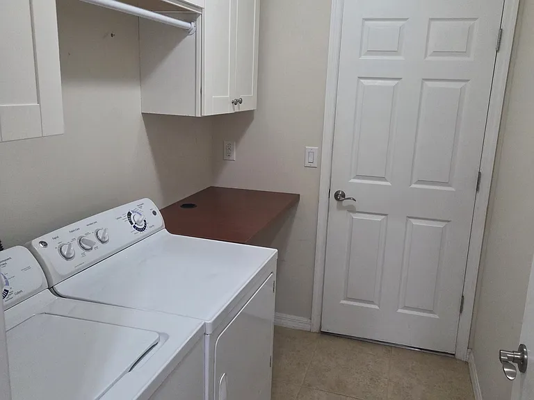29631 Ontario Ct #29631 — Photo 23