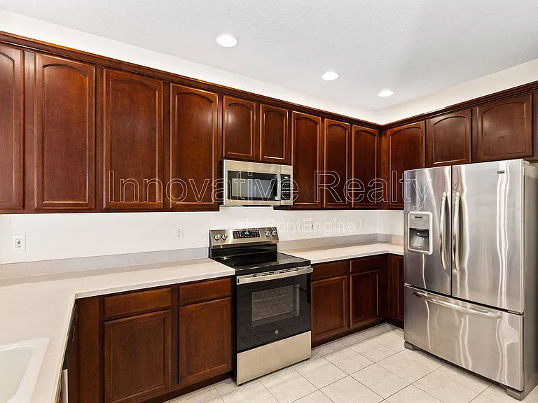 17321 Promenade Dr — Photo 4