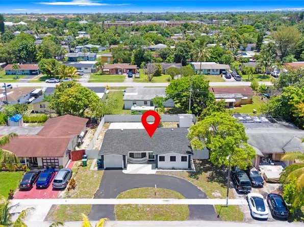 2630 NW 44th Ter, Lauderhill, FL 33313
