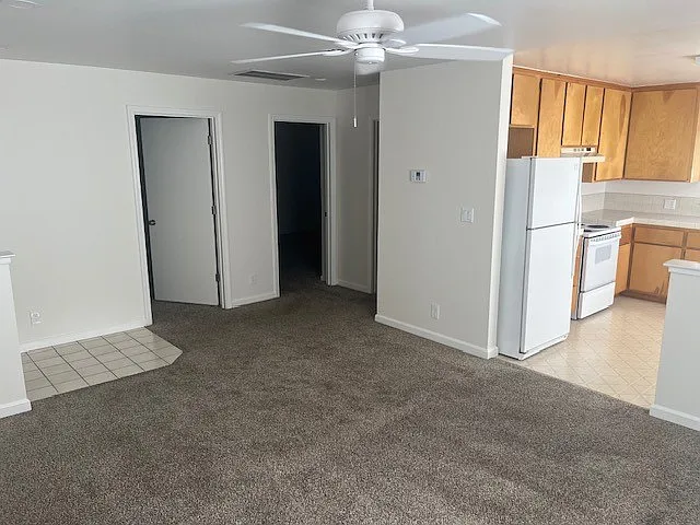 2 bed, 850 sqft, $2,450 — Photo 3