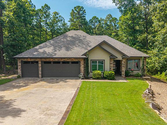 3rd image of 9 Fenix Cir