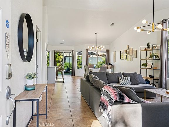 3rd image of 83290 Mango Walk