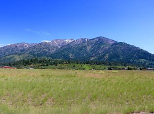 Aster Loop, Alpine, WY 83128