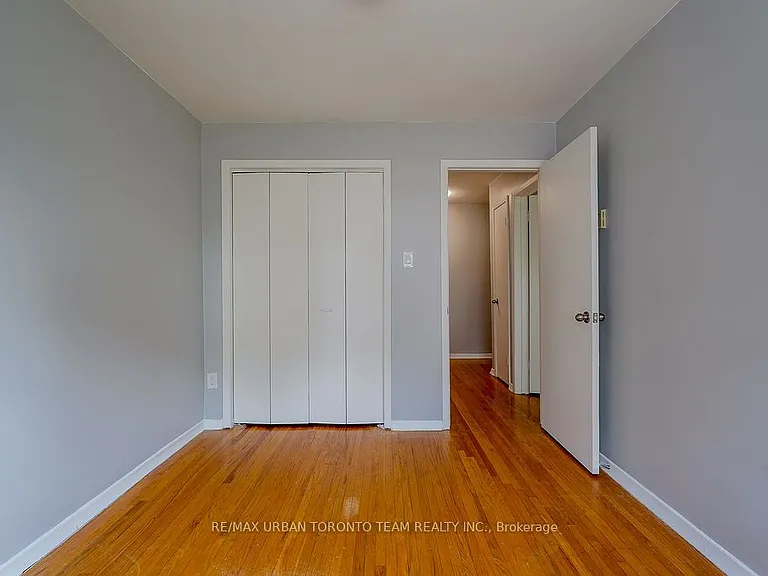 1346 Queen St E #1 — Photo 10