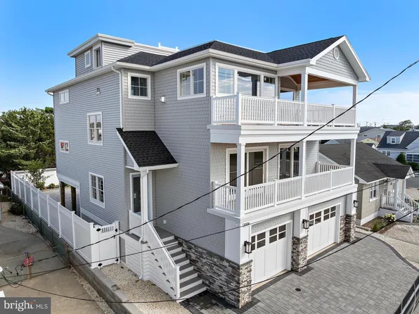 2006 N Central Ave, Surf City, NJ 08008