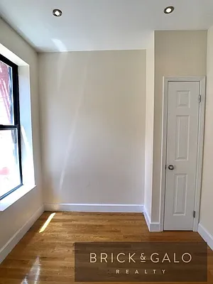 Rented by BRICK & GALO REALTY CORP | media 51