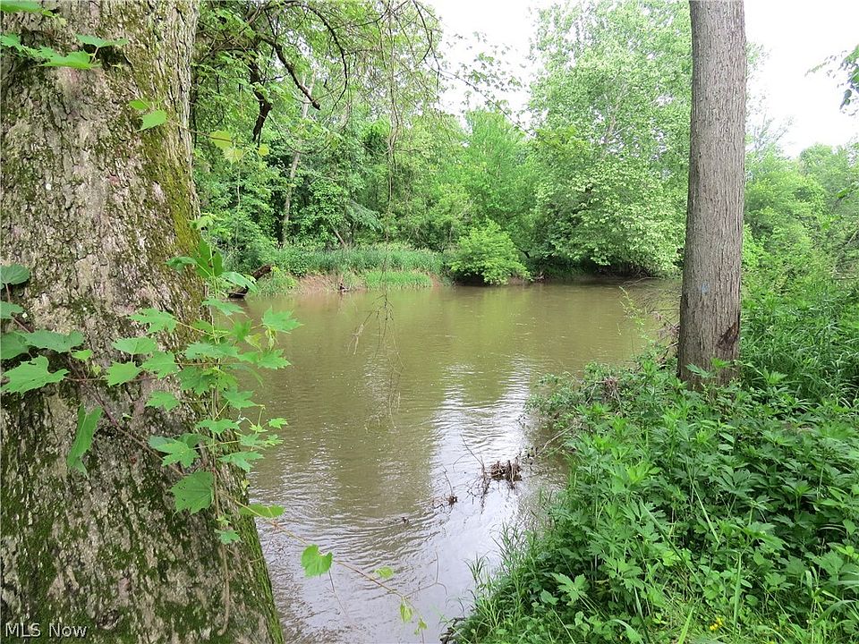 1st image of Hudson Dr SW
