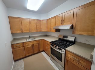 905 E 82nd St FLOOR 3, Brooklyn, NY 11236