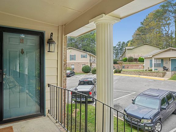4th image of 2827 Georgetown Dr APT H