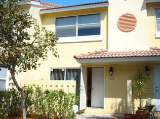 1022 Jeffery St, Boca Raton, FL 33487