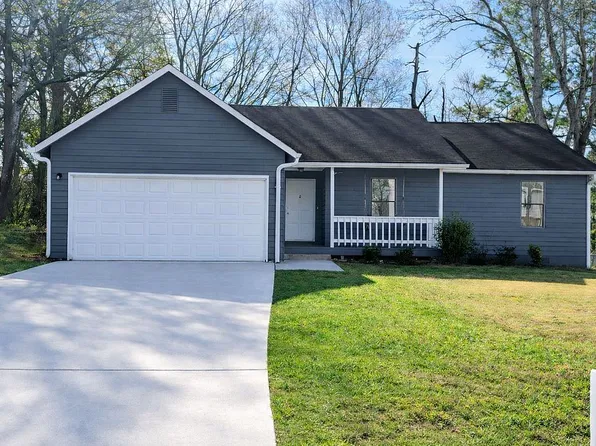 1717 Eric Cir, Lawrenceville, GA 30043