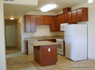 1645 S East Ave APT 15, Reedley, CA 93654