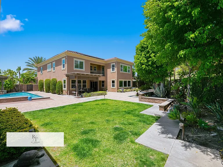 540 N Bardsdale Pl — Photo 48