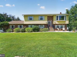 1413 Love Point Rd, Stevensville, MD 21666