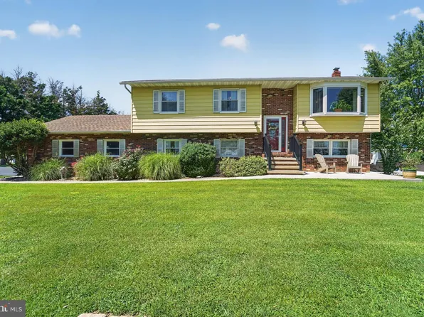 1413 Love Point Rd, Stevensville, MD 21666